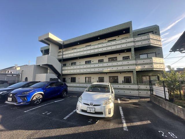 グリーンスクウェア