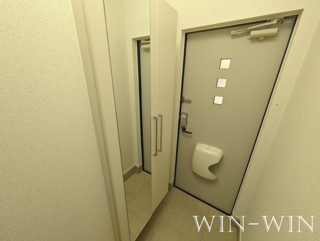 プルメリアの玄関