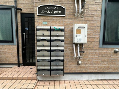 【エントランス】 | ルームズ東中野