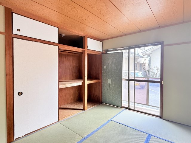 コーポエルムの和室