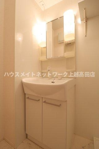 スタイリッシュ リバーの独立洗面台|洗髪洗面化粧台