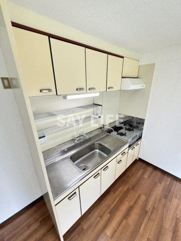 レジデンスタカラのキッチン