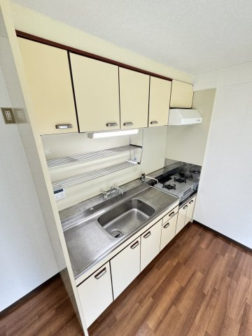 レジデンスタカラのキッチン