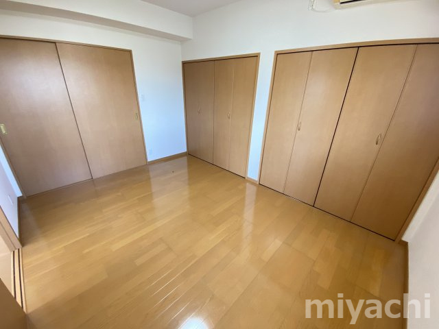 グランフロント東吉野の洋室