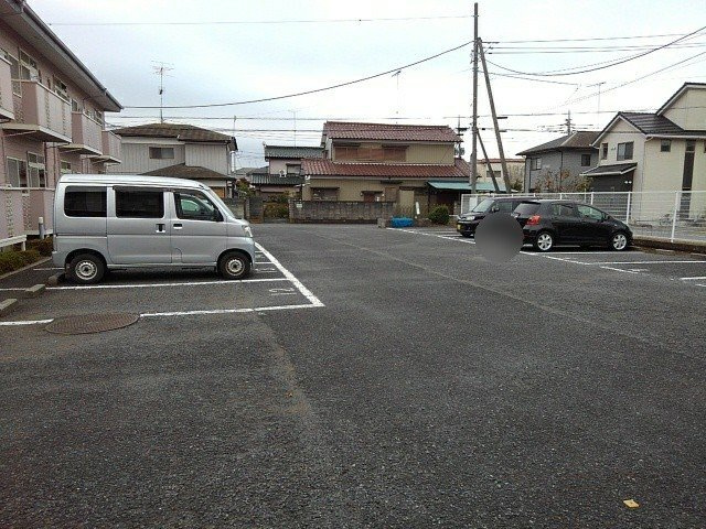 【駐車場】 | ドマーニＡ | カースペースがあります