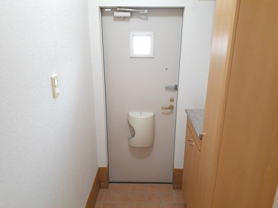 【玄関】 | コンソラトゥール | 落ち着いた玄関です