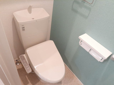 【トイレ】 | ポンテヴェキオ | 落ち着いた色調のトイレです