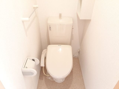 【トイレ】 | さくらハイツＤ棟 | シンプルで使いやすいトイレです
