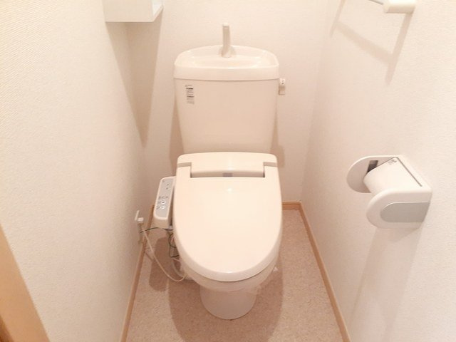 【トイレ】 | ＣＥＬＥＳＴＩＮＯ | 落ち着いたトイレです