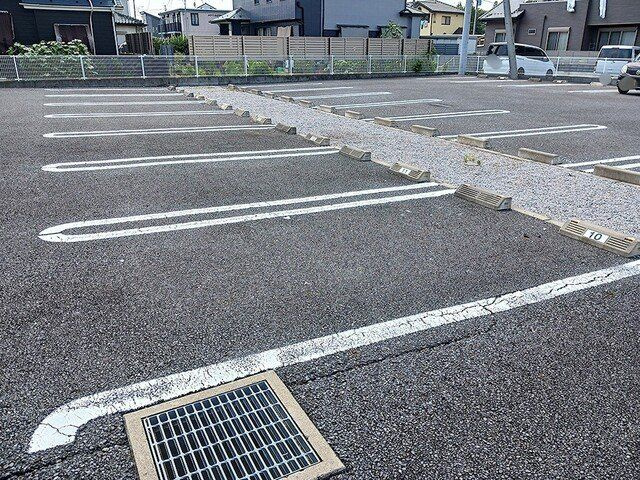 【駐車場】 | さくらハイツＤ棟 | 車をお持ちの方に嬉しい駐車場付きの物件です