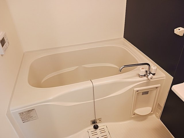 【浴室】 | さくらハイツＤ棟 | ゆったり過ごせるお風呂です