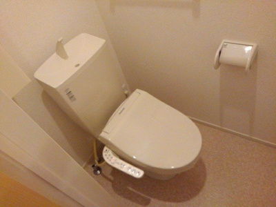 【トイレ】 | ラッキーヒル | 清潔感のあるトイレです