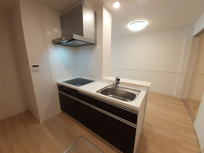 【キッチン】 | シャトー・デフォンシフ | キッチンです