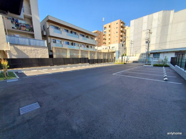 S-RESIDENCE福島Alovita　仲介手数料無料の駐車場