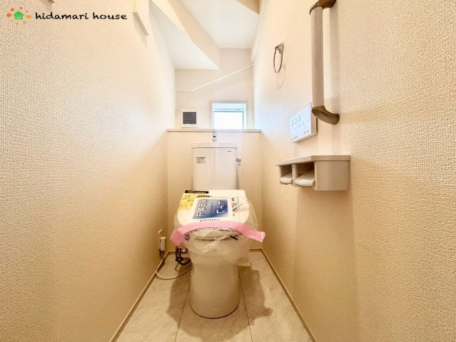 上尾市今泉2丁目　新築戸建　ブルーミング03のトイレ
