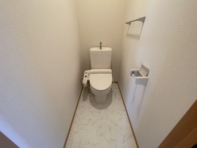 【トイレ】 | イーストハイムⅡ | トイレです
