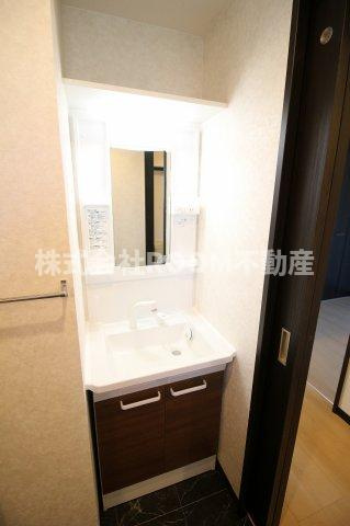 M10.若葉の独立洗面台|独立洗面台あり、毎朝おしゃれに忙しい女性の方におすすめです