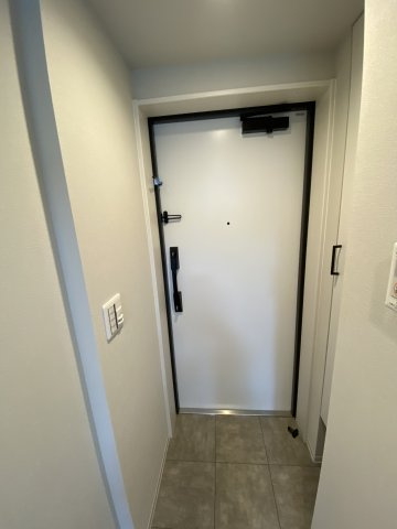デュオメゾン池袋オヴェストの玄関