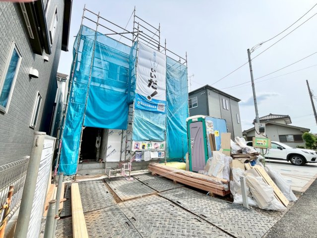 【仲介手数料無料】ふじみ野市亀久保3丁目―新築分譲住宅―最終1棟の外観|穏やかな風と陽光を導き、居住性を一段と心地よいものにしています。周辺環境とのコラボレーションにより明るく開放的な空間を演出しております。