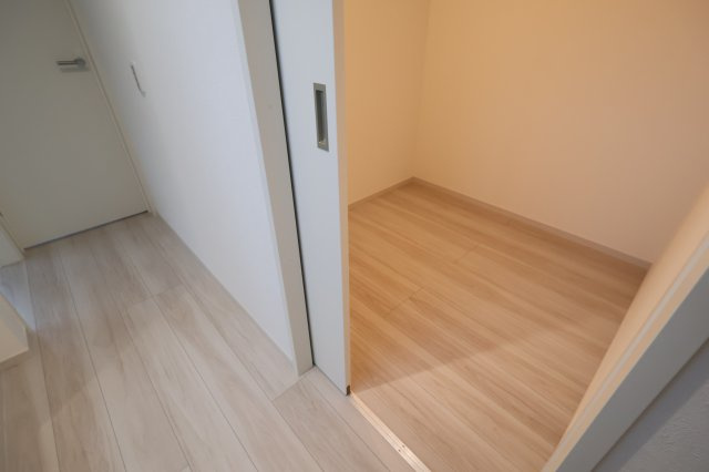 《仲介手数料無料》練馬区関町南１丁目7-33新築一戸建てリガーレの収納