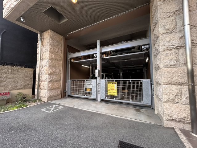 【駐車場】プレサンス三宮エレガンシア