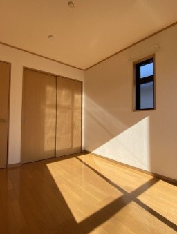 【洋室】 | パストラルA棟