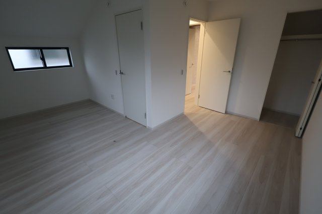 《仲介手数料無料》練馬区関町南１丁目7-33新築一戸建てリガーレの洋室|2階 3.7帖+5.6帖