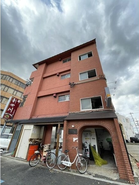 江口マンション四女子の外観