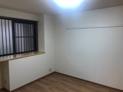 【寝室】 | サンパレス | 洋室6帖