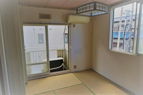 シティハイツ高橋Ａ棟の和室