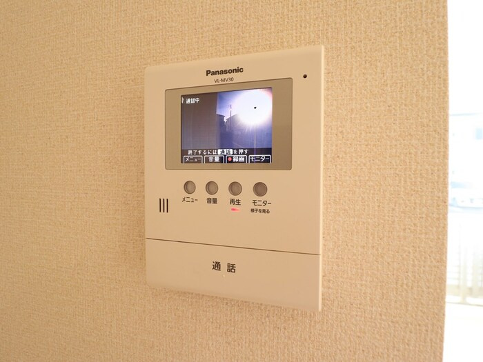 ティアラ　Ｄのセキュリティ|モニター付きインターホンです
