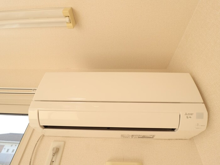 ティアラ　Ｄの設備|エアコンです