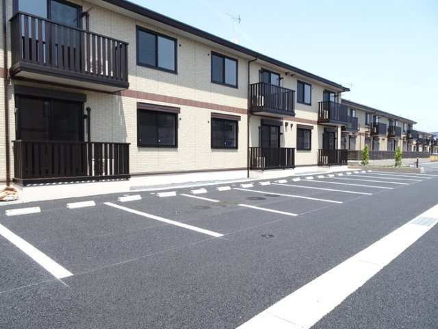グランマーレ　Oの駐車場|駐車場があります