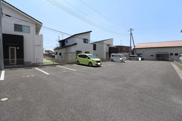 パークドプランタン　Hの駐車場|駐車場があります