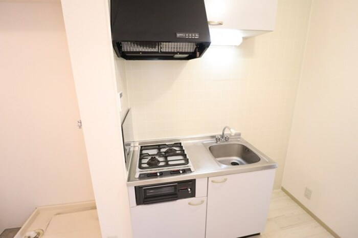 ダイクレール　Ｃのキッチン|コンパクトなキッチンで掃除もラクラク