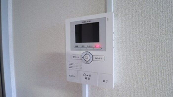 サニーヒルズ薬師台　Aのセキュリティ|モニター付きインターホンです