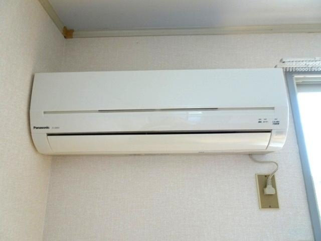 サニーヒルズ薬師台　Aの設備|エアコンです