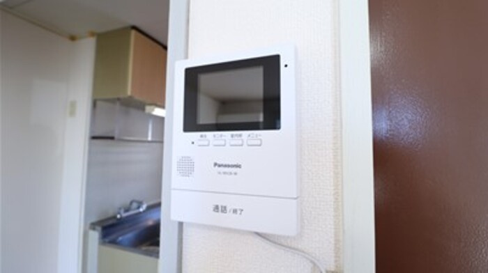 サニーヒルズ薬師台　Aのセキュリティ|モニター付きインターホンです