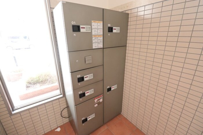 エミネンス大町のその他共用部分|宅配ボックスです