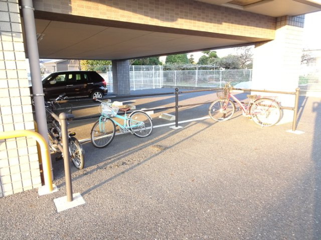 アルベラータのその他共用部分|駐輪場です