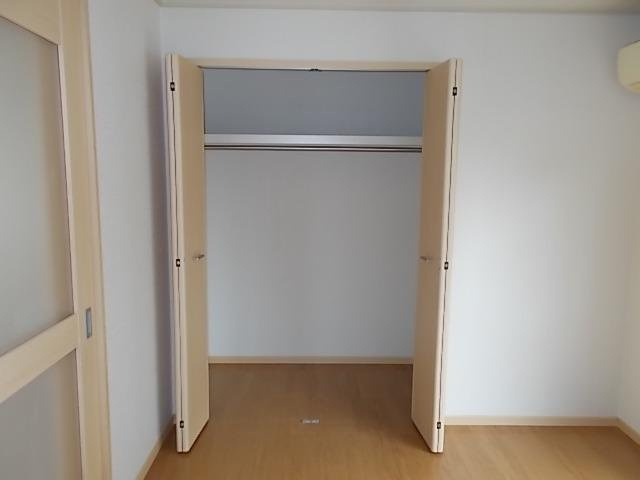 プラドール木村Ａの収納|大きなものも収納できそうです
