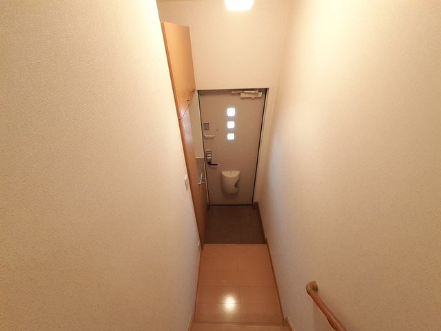 プラシードフィルⅤの玄関|シンプルで使いやすい玄関です
