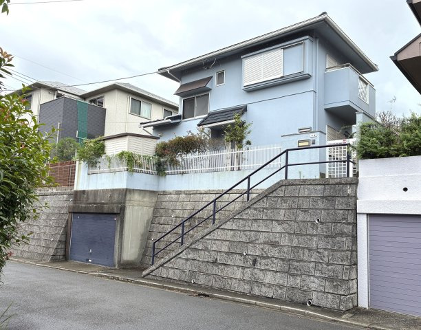 横浜市青葉区市ケ尾町戸建
