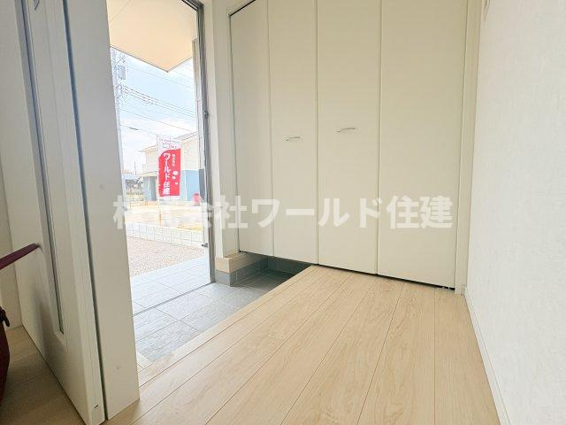 入間市上藤沢第16＿の玄関