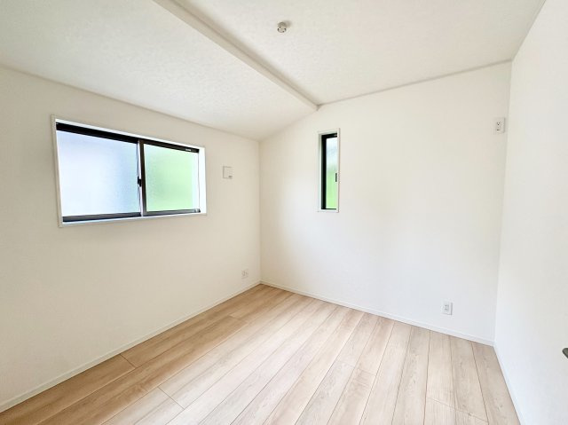 《仲介手数料半額》朝霞市宮戸　第４全１６区棟　7号棟の洋室|洋室4.5帖