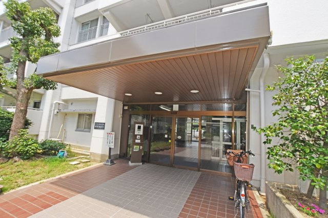 リバーサイドほんじょうの外観|空家につき、お気軽に見学できます！