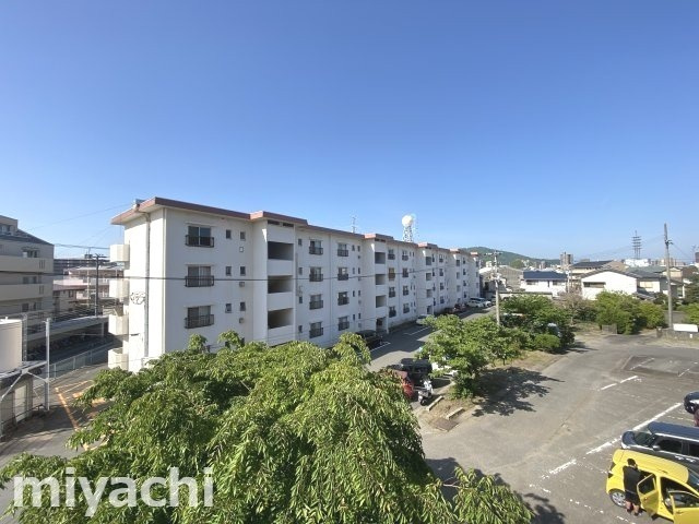 第1三宅ビル