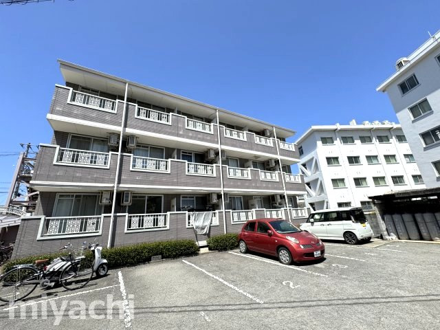 チェリーハイツの外観