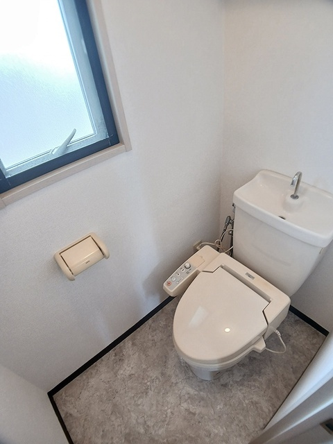 クレセントフジBのトイレ
