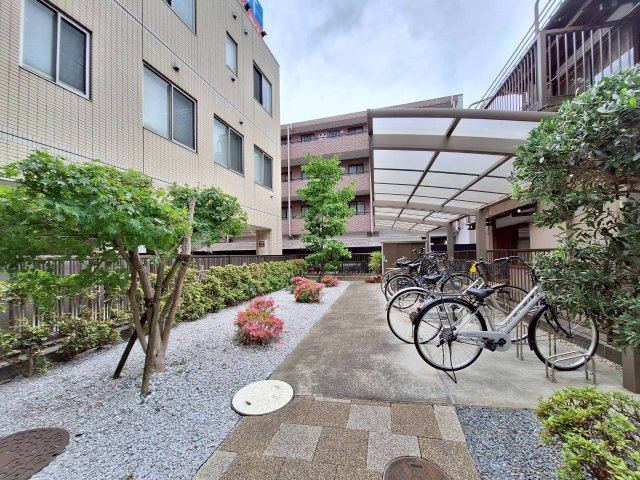 ＷＡＲＭＥＳ　ＨＡＵＳ　ワームズハウスのその他共用部分|★敷地内駐輪場★